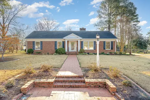Exterior - 1107 S 2nd St, Smithfield, NC 27577 photo 2 of 9