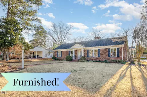 1107 S 2nd St, Smithfield, NC 27577