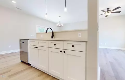 Kitchen - 75 Pine Meadows Ln, Broadway, NC 27505 photo 2 of 2