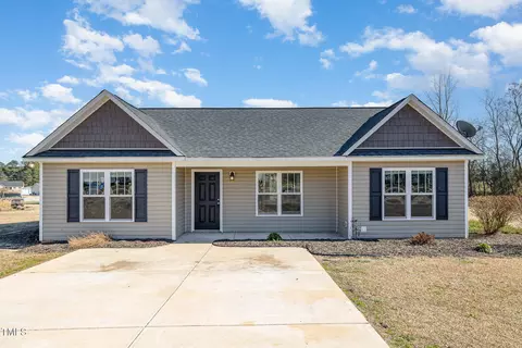 107 Rollingwood Cir, Kenly, NC 27542