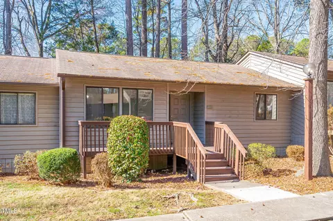 502 W Poplar Ave #C3, Carrboro, NC 27510