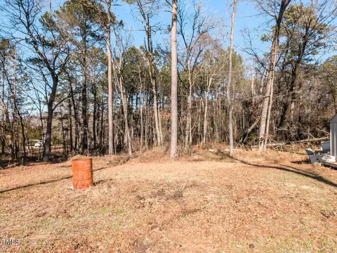 Exterior - 7021 Onslow Stephenson Rd, Willow Spring, NC 27592 photo 5 of 6