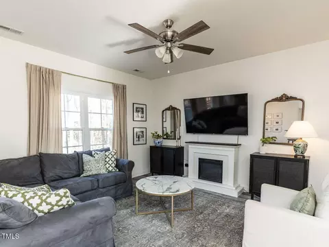 Living - 7021 Onslow Stephenson Rd, Willow Spring, NC 27592 photo 1 of 1