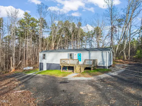 70 Goodwin Dr, Buffalo Junction, VA 24529