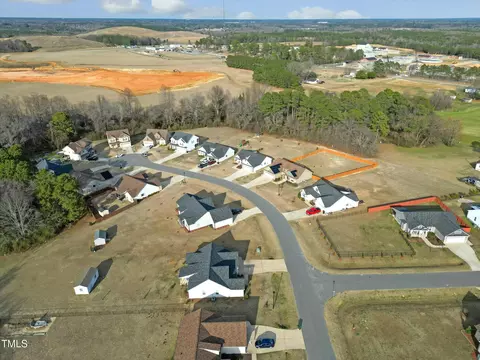View/Area - 90 Landfall Ln, Smithfield, NC 27577 photo 7 of 9
