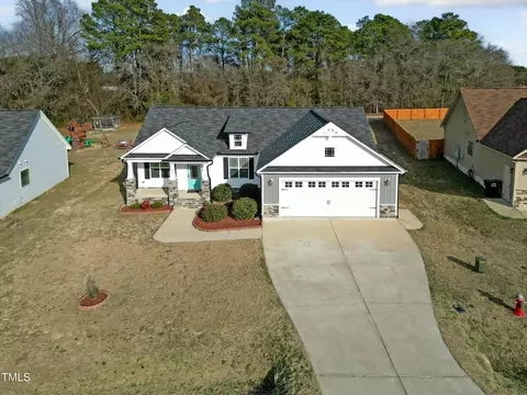 View/Area - 90 Landfall Ln, Smithfield, NC 27577 photo 2 of 9