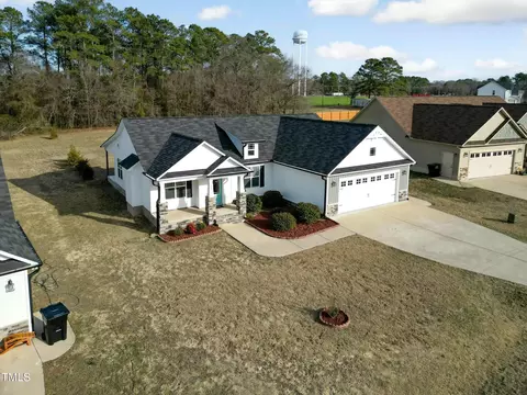 View/Area - 90 Landfall Ln, Smithfield, NC 27577 photo 3 of 9