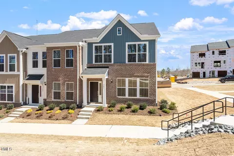203 Frosted Iris Lane St #181, Garner, NC 27529