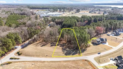 8413 Clearwater Dr, Sims, NC 27880