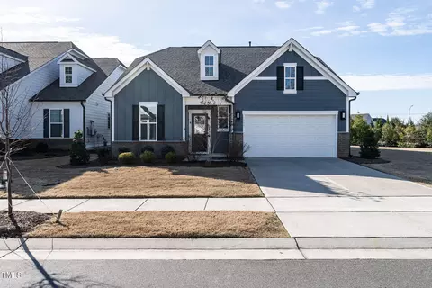 117 Tiguan Ct, Holly Springs, NC 27540