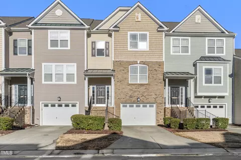 711 Keystone Park Dr #51, Morrisville, NC 27560
