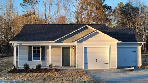 3724 Josiah Ct, Nashville, NC 27856