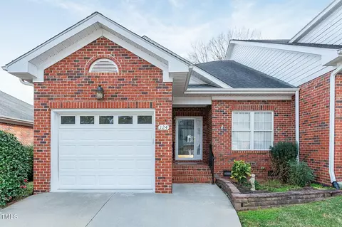 124 Olde Manor Ct, Siler City, NC 27344