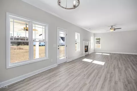 171 Cedarbrook Dr, Benson, NC 27504 photo 8