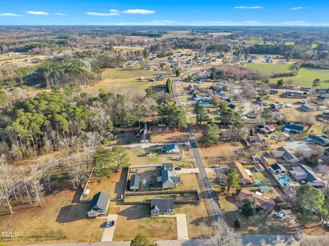 591 Mckay St, Erwin, NC 28339 photo 39