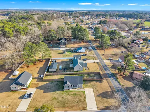 591 Mckay St, Erwin, NC 28339 photo 38