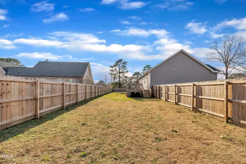 591 Mckay St, Erwin, NC 28339 photo 31