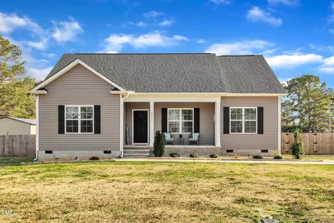 591 Mckay St, Erwin, NC 28339