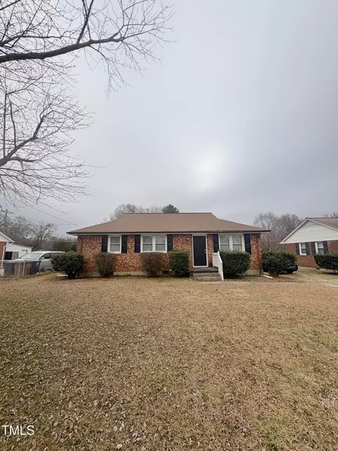 3009 Paddington St, Greensboro, NC 27406