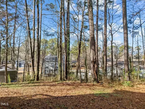Exterior - 1112 Chalk Level Rd, Durham, NC 27704 photo 13 of 15