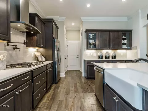 Kitchen - 1005 Keith Rd, Wake Forest, NC 27587 photo 6 of 10