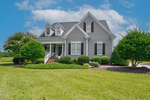 6489 Waters Edge Dr, Rocky Mount, NC 27803