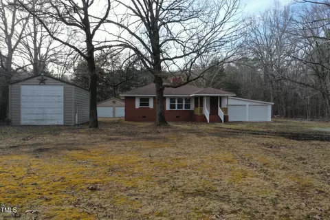 1315 Pearleman Teague Rd, Siler City, NC 27344