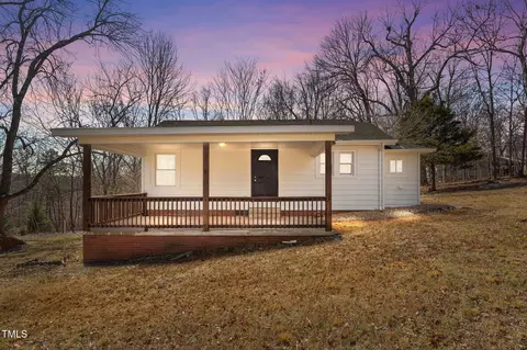 2810 Hickory Hill Rd, Burlington, NC 27215