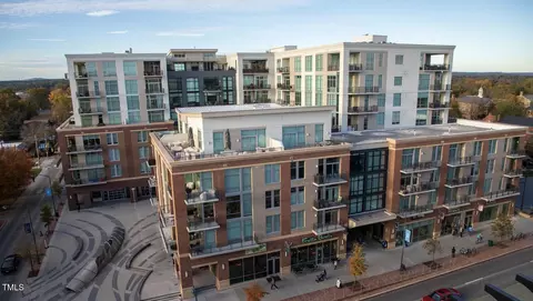140 W Franklin St UNIT 807, Chapel Hill, NC 27516