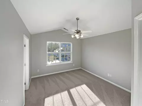 360 Red Elm Dr, Durham, NC 27713 photo 5