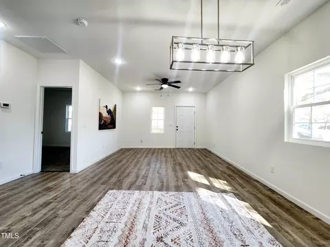 Living - 606 E Pearsall St, Dunn, NC 28334 photo 2 of 2