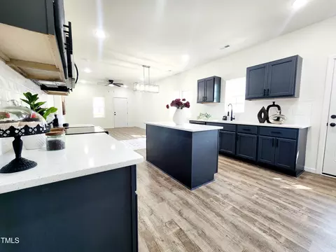 Kitchen - 606 E Pearsall St, Dunn, NC 28334 photo 1 of 7