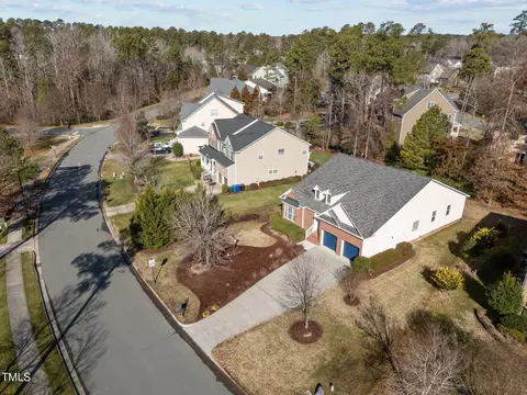 View/Area - 105 Harkness Cir, Durham, NC 27705 photo 2 of 6