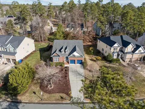 View/Area - 105 Harkness Cir, Durham, NC 27705 photo 3 of 6