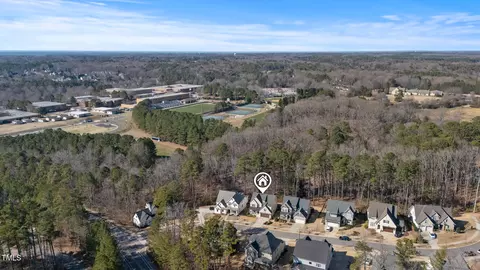 View/Area - 8013 Ghost Pony Trl, Raleigh, NC 27613 photo 3 of 7