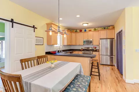 2831 Herring Blvd, Durham, NC 27704 photo 10