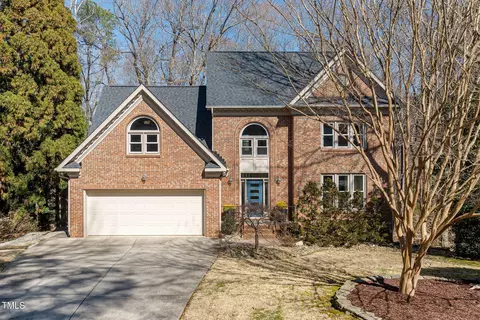 108 N Fern Abbey Ln, Cary, NC 27518