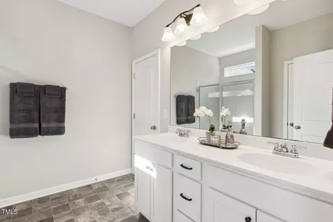 Bath - 192 Springhill Ln, Garner, NC 27529 photo 2 of 5