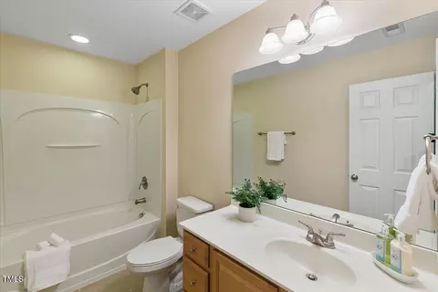 Bath - 968 Shoofly Path, Apex, NC 27502 photo 4 of 4