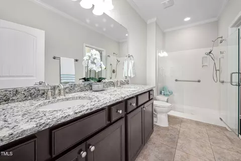 124 Currituck Ln, Durham, NC 27703 photo 12