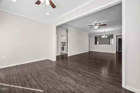 124 Currituck Ln, Durham, NC 27703 photo 9