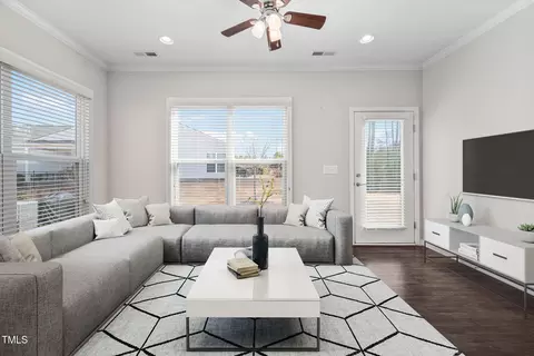 124 Currituck Ln, Durham, NC 27703 photo 11