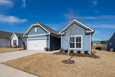 4809 Okeechobee Ct, Fuquay Varina, NC 27526
