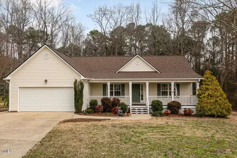 296 Hornbeam Ln, Willow Spring, NC 27592