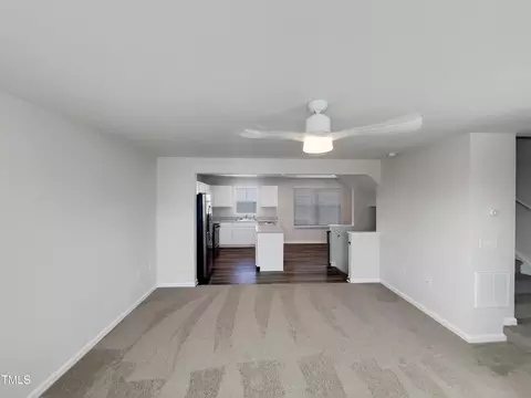 2005 Silent Bend Dr, Durham, NC 27704 photo 9