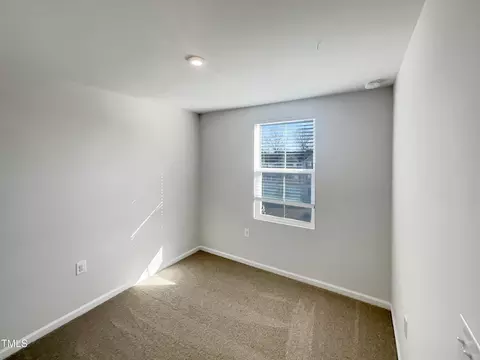2005 Silent Bend Dr, Durham, NC 27704 photo 13