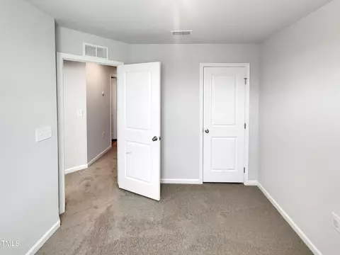 2005 Silent Bend Dr, Durham, NC 27704 photo 14