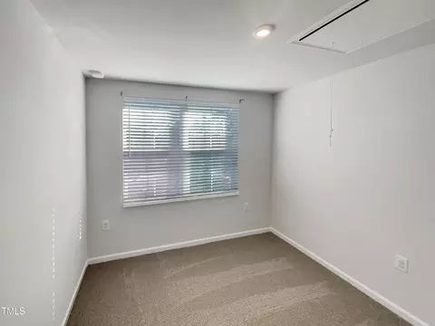 2005 Silent Bend Dr, Durham, NC 27704 photo 15