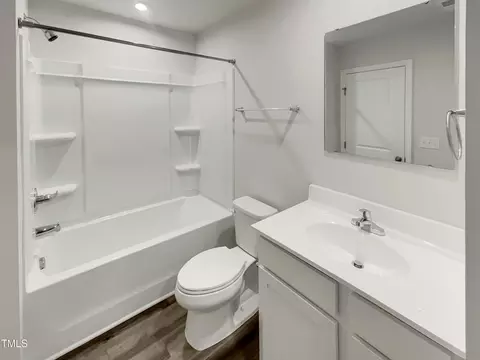 2005 Silent Bend Dr, Durham, NC 27704 photo 18