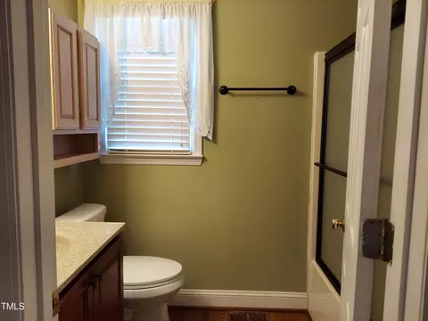 Bath - 111 Cindy Ct, Erwin, NC 28339 photo 2 of 2